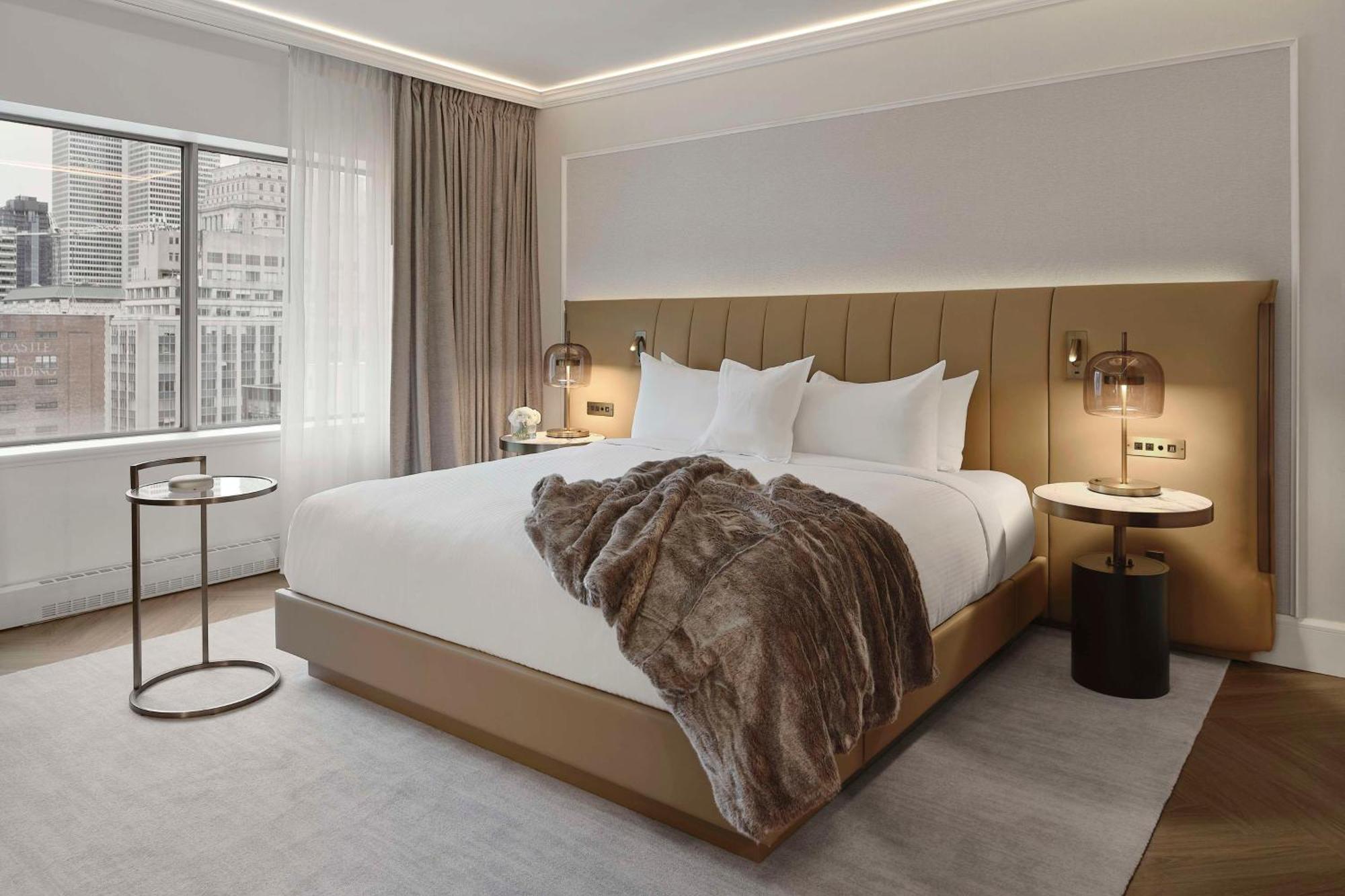 Vogue Hotel Montreal Downtown, Curio Collection By Hilton מראה חיצוני תמונה