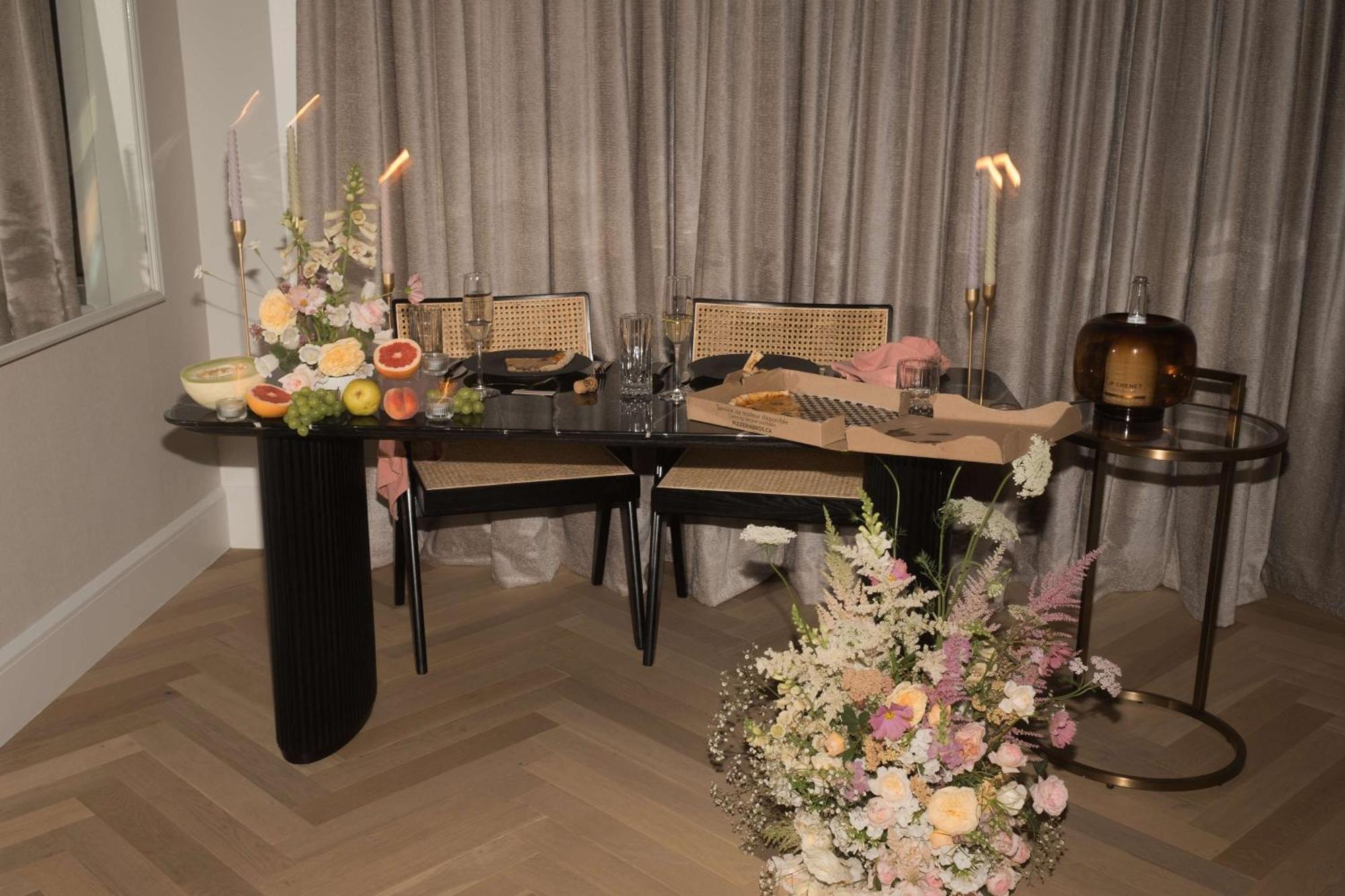 Vogue Hotel Montreal Downtown, Curio Collection By Hilton מראה חיצוני תמונה